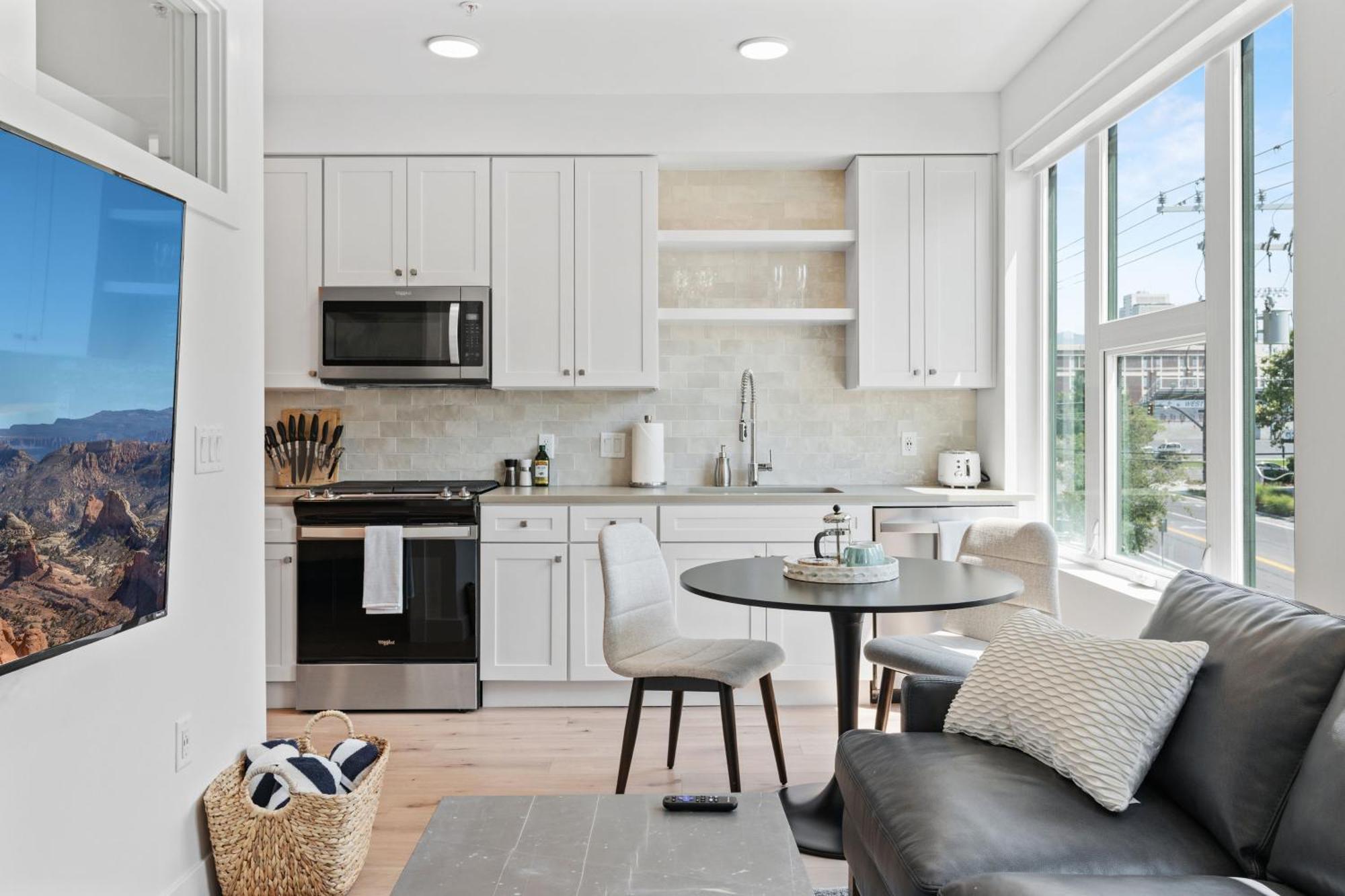 Outstanding Amenities-New Complex- Downtown Luxury Apartment Salt Lake City Exterior foto