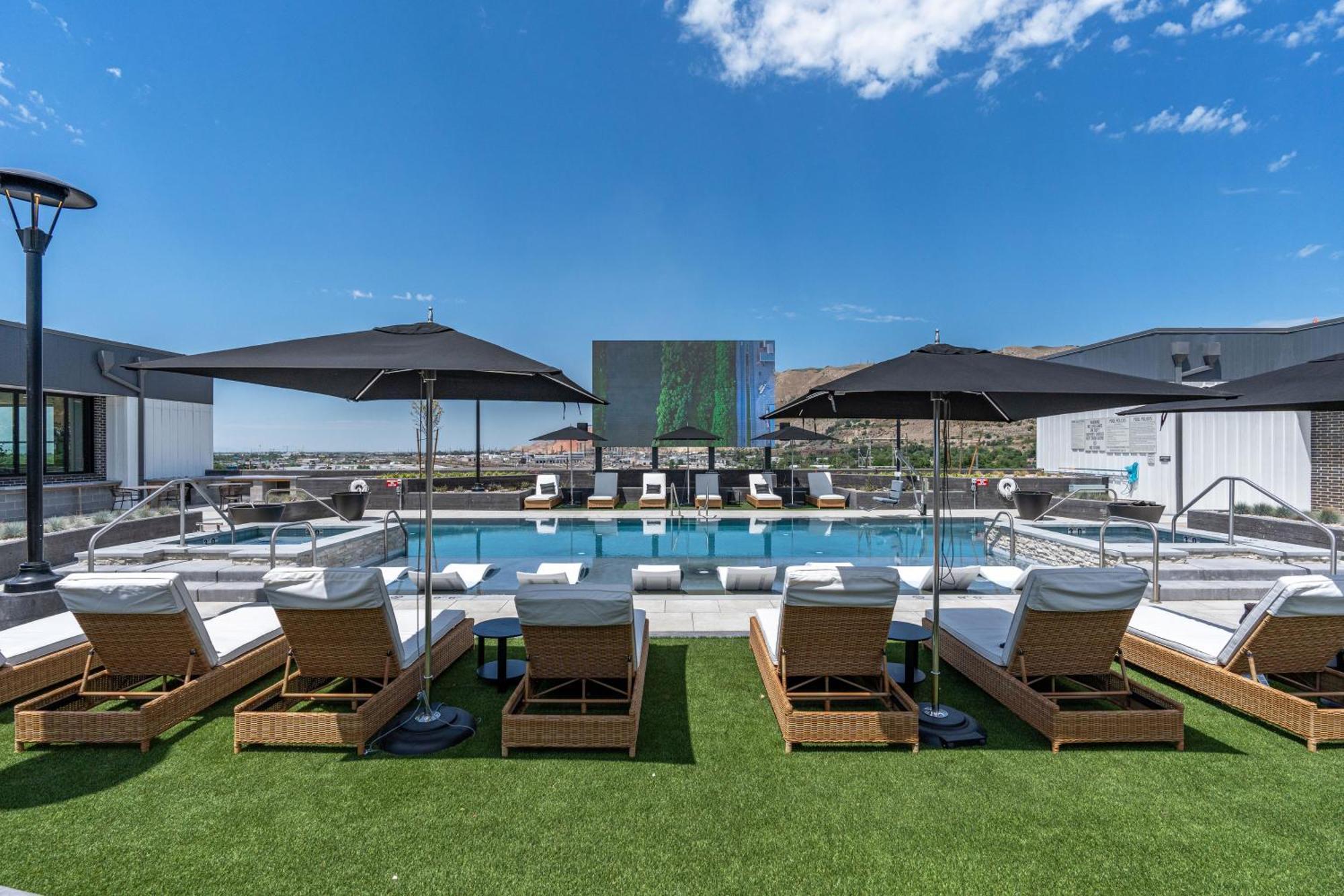 Outstanding Amenities-New Complex- Downtown Luxury Apartment Salt Lake City Exterior foto